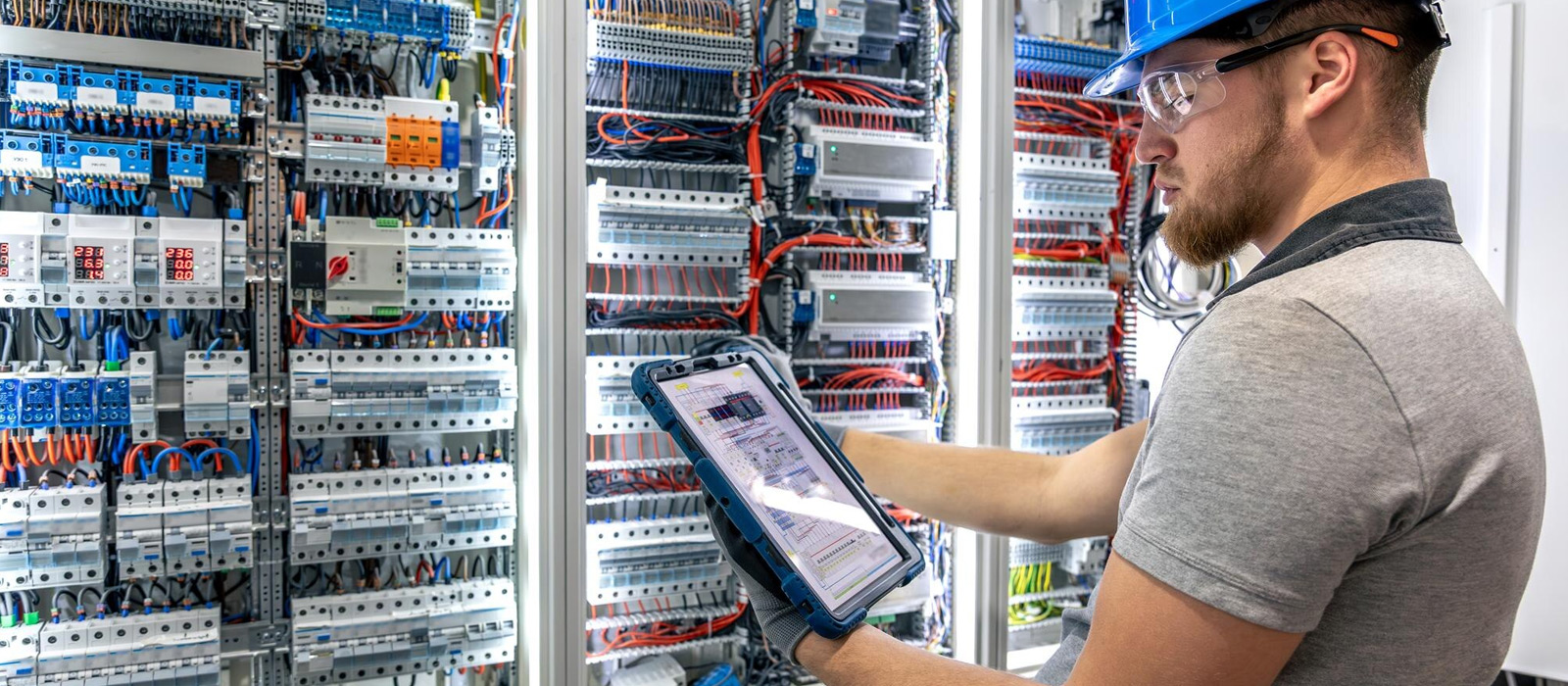 工厂自动化设备控制柜散热